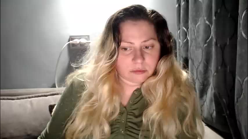 candycream74 Live Sex April 15, 2026