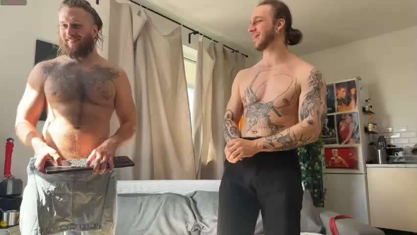 rusbigpaul Live Sex April 15, 2026