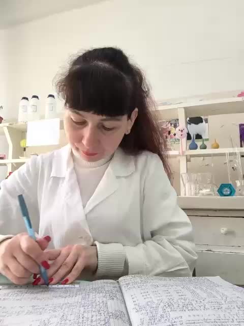 caroliiine Live Sex April 15, 2026