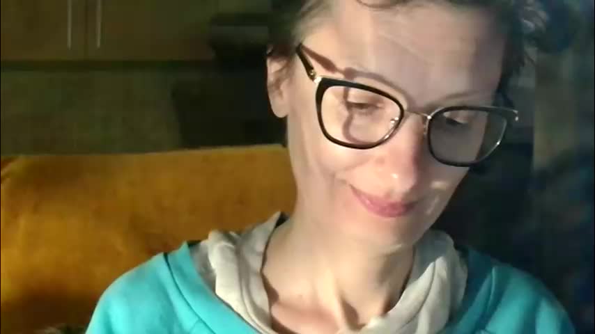 bebacksooon Live Sex April 15, 2026