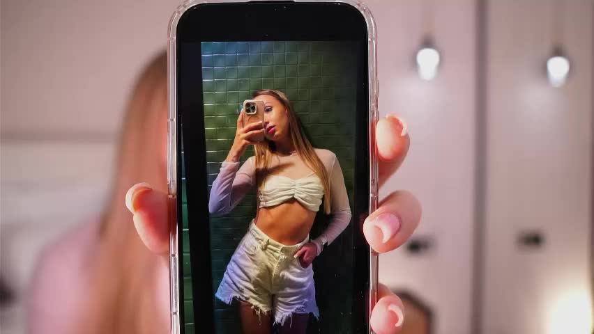 alodiaacomb Live Sex April 15, 2026