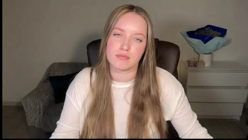 evajuly Live Sex April 15, 2026