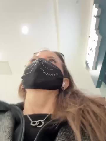 RedAura Live Sex April 15, 2026