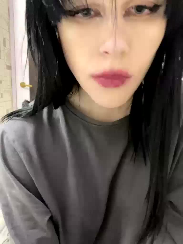 emogirl Live Sex April 15, 2026