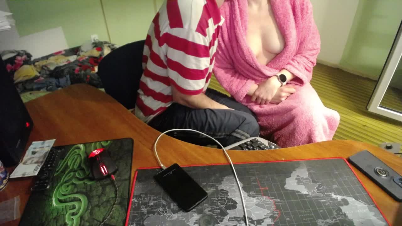 Amalteja2 Live Sex April 15, 2026
