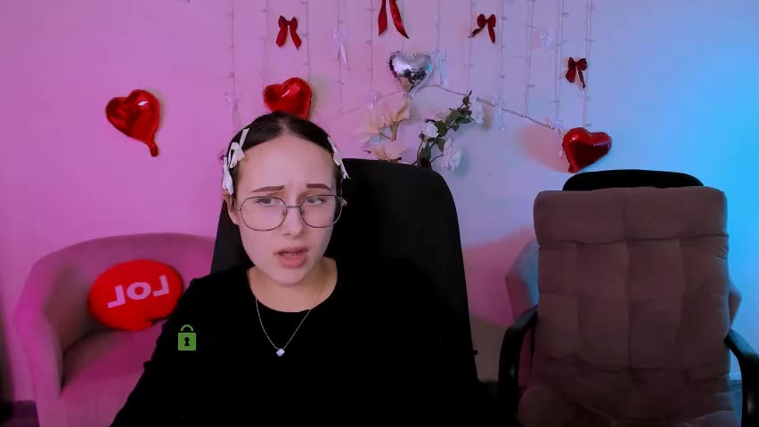 mona_cloud Live Sex April 15, 2026