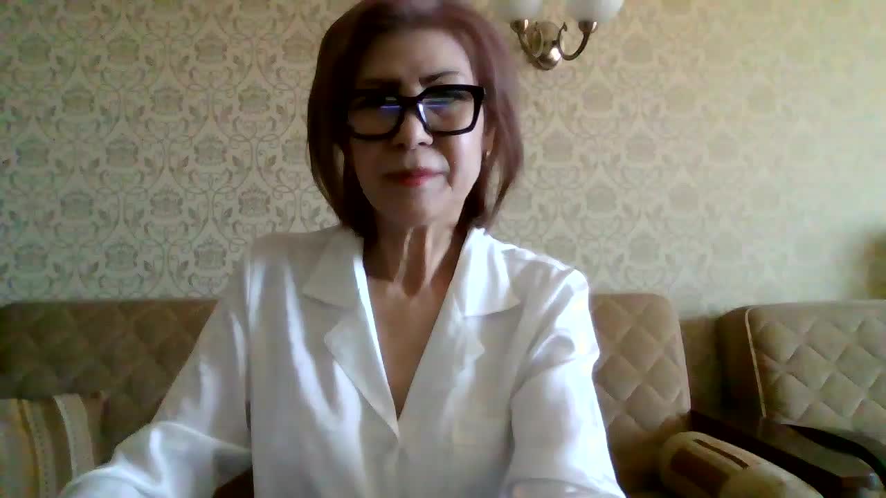 ElegantLady00 Live Sex April 15, 2026