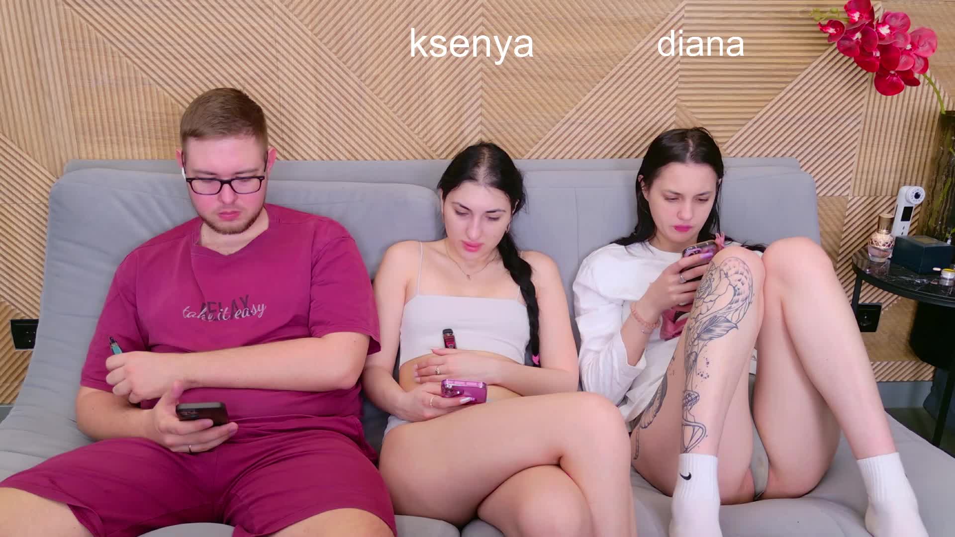 WebcamSlut Live Sex April 15, 2026