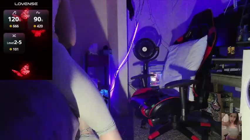 blondiebubblebooty Live Sex April 15, 2026