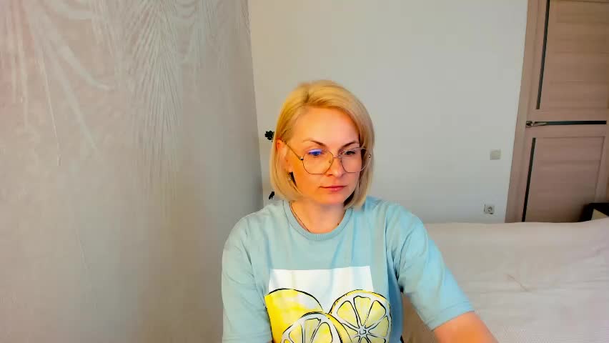 alicee__grace Live Sex April 15, 2026