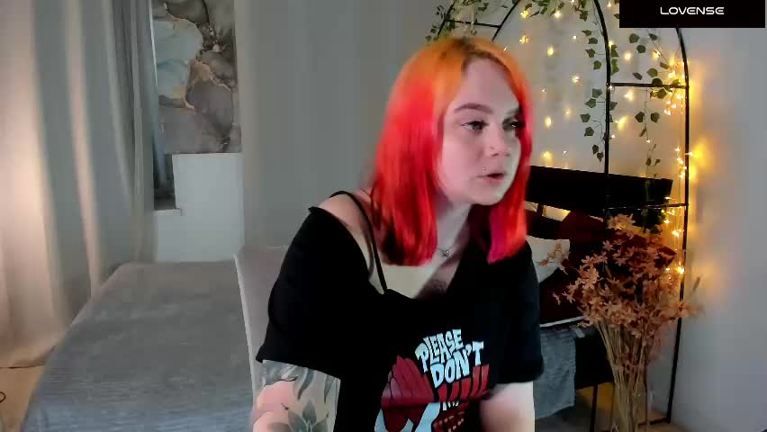 lunaali Live Sex April 15, 2026