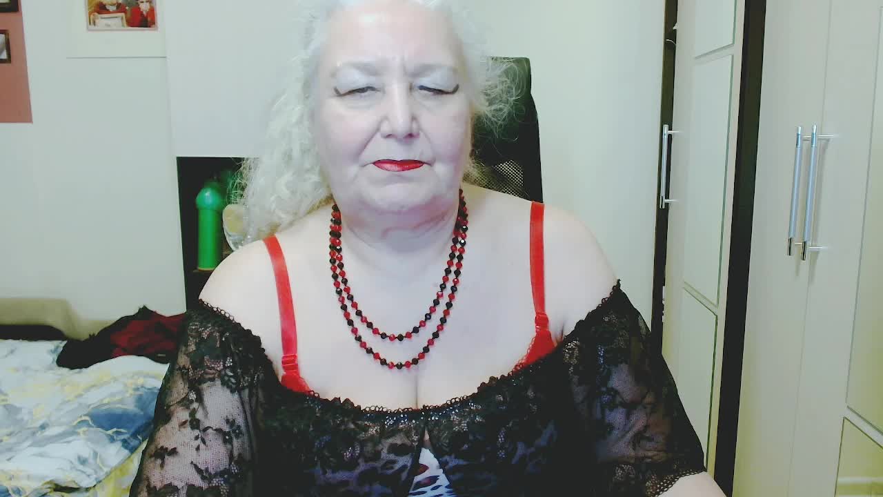 GrannyWants Live Sex April 15, 2026