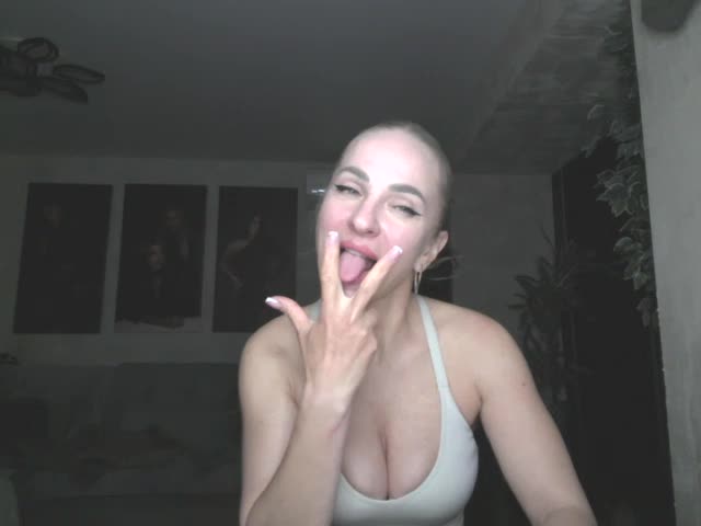 annamari1563 Live Sex April 15, 2026