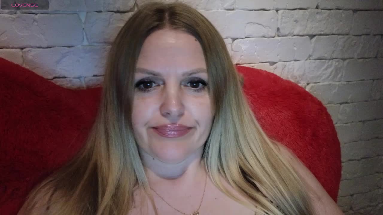 AngelAlone Live Sex April 15, 2026