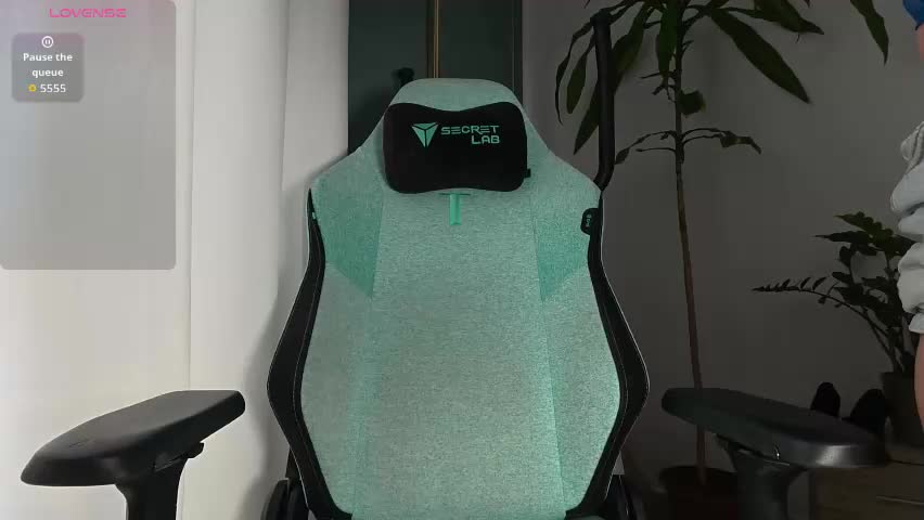 emily_jayreal Live Sex April 15, 2026
