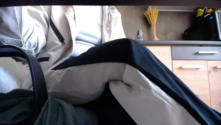 private_space Live Sex April 15, 2026