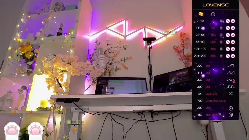 Elena-Marilyn Live Sex April 15, 2026