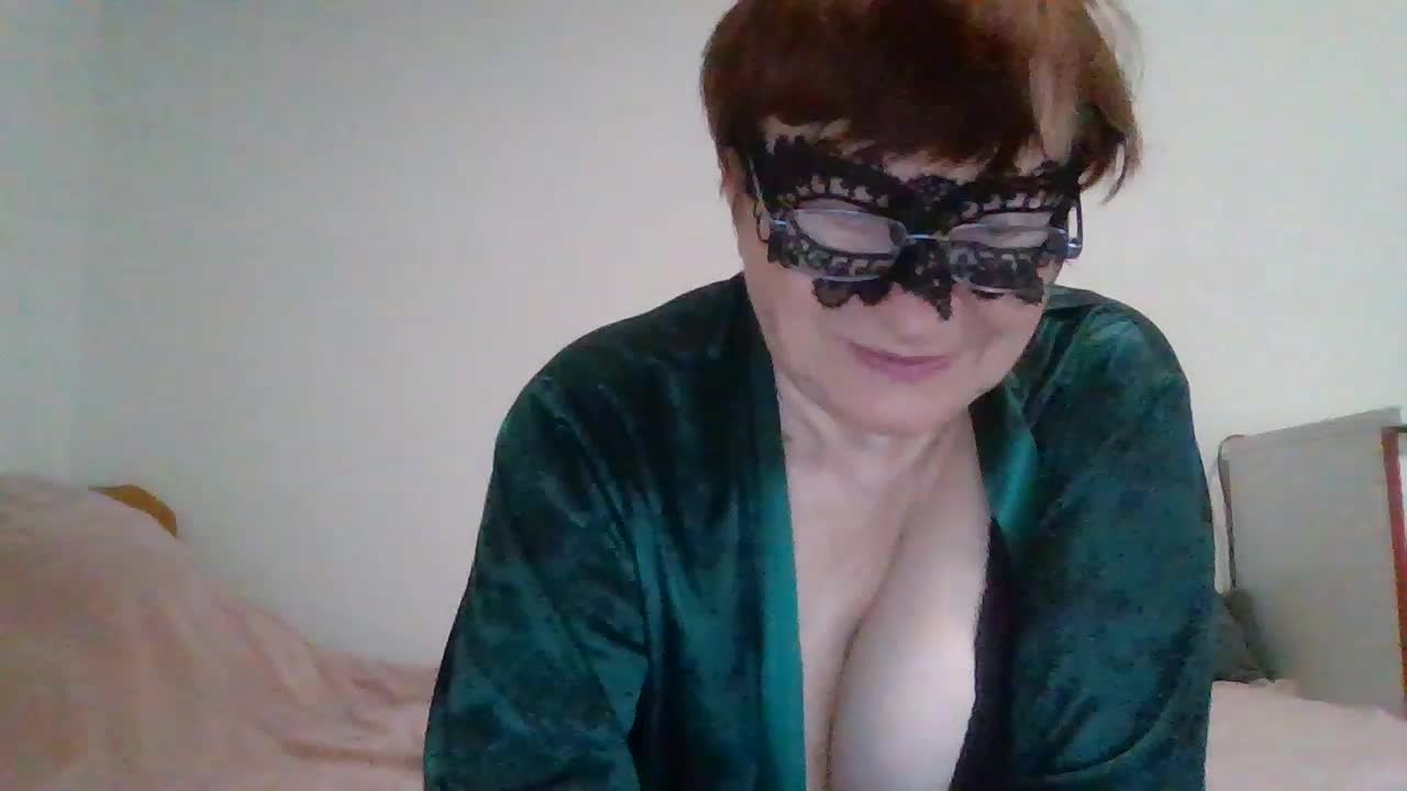 RomachkaT Live Sex April 15, 2026