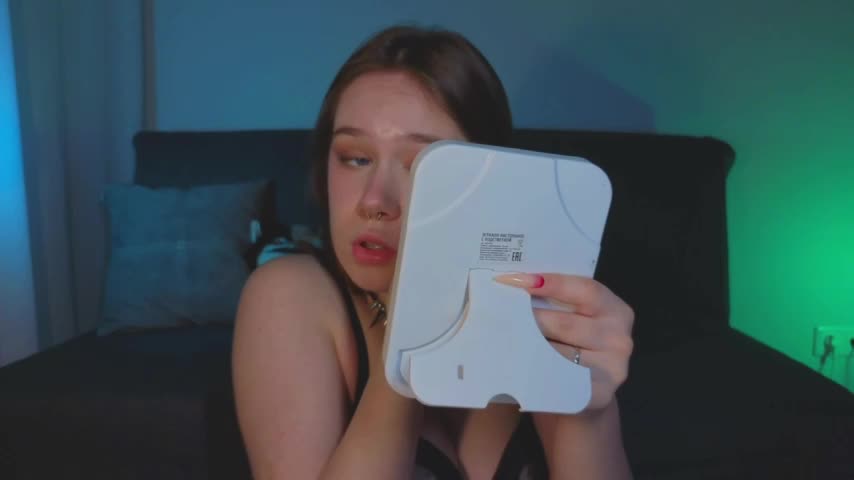 Mia_Luw Live Sex April 15, 2026