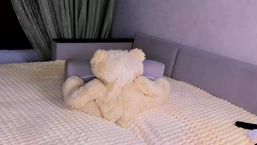 sweet_barbe Live Sex April 15, 2026
