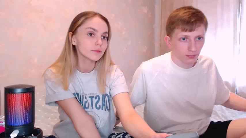 juliaanddima Live Sex April 15, 2026