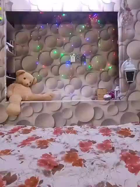 LizSage Live Sex April 15, 2026