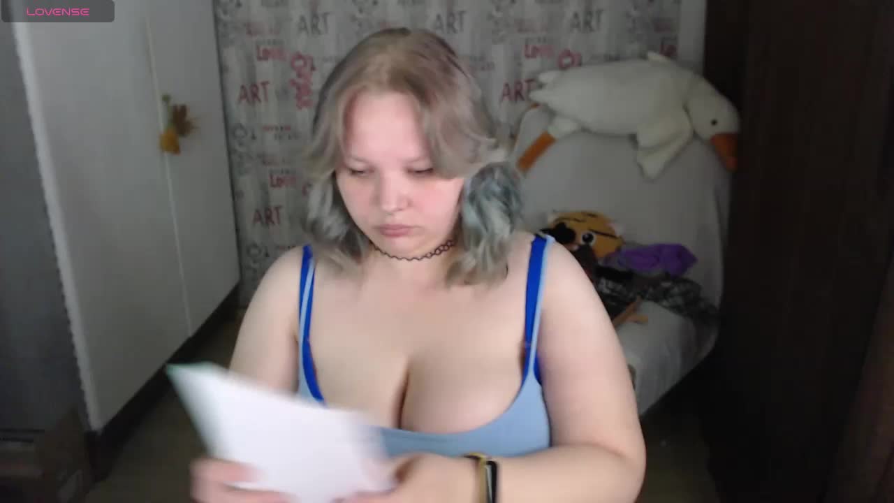 -MeooW- Live Sex April 15, 2026