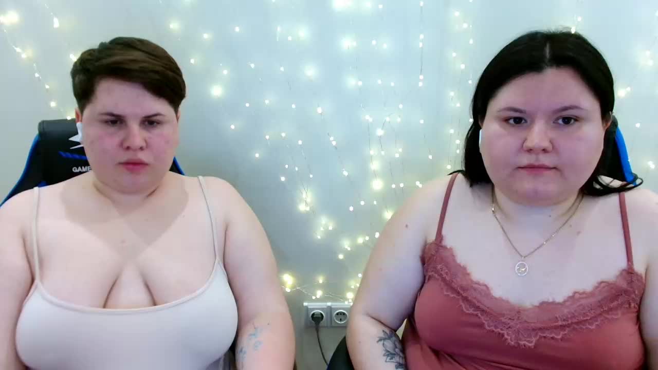 BeckyAndEllen Live Sex April 15, 2026