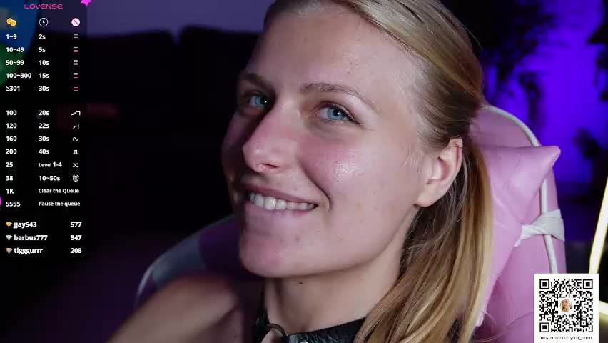 crystal_blond Live Sex April 15, 2026