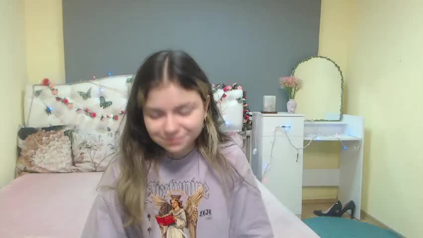 rrtinaredly Live Sex April 15, 2026