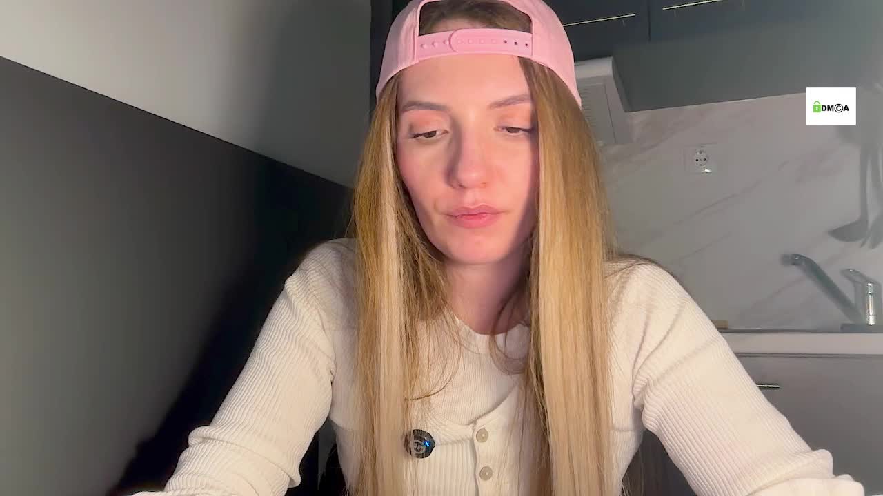 Kris_Cute Live Sex April 15, 2026