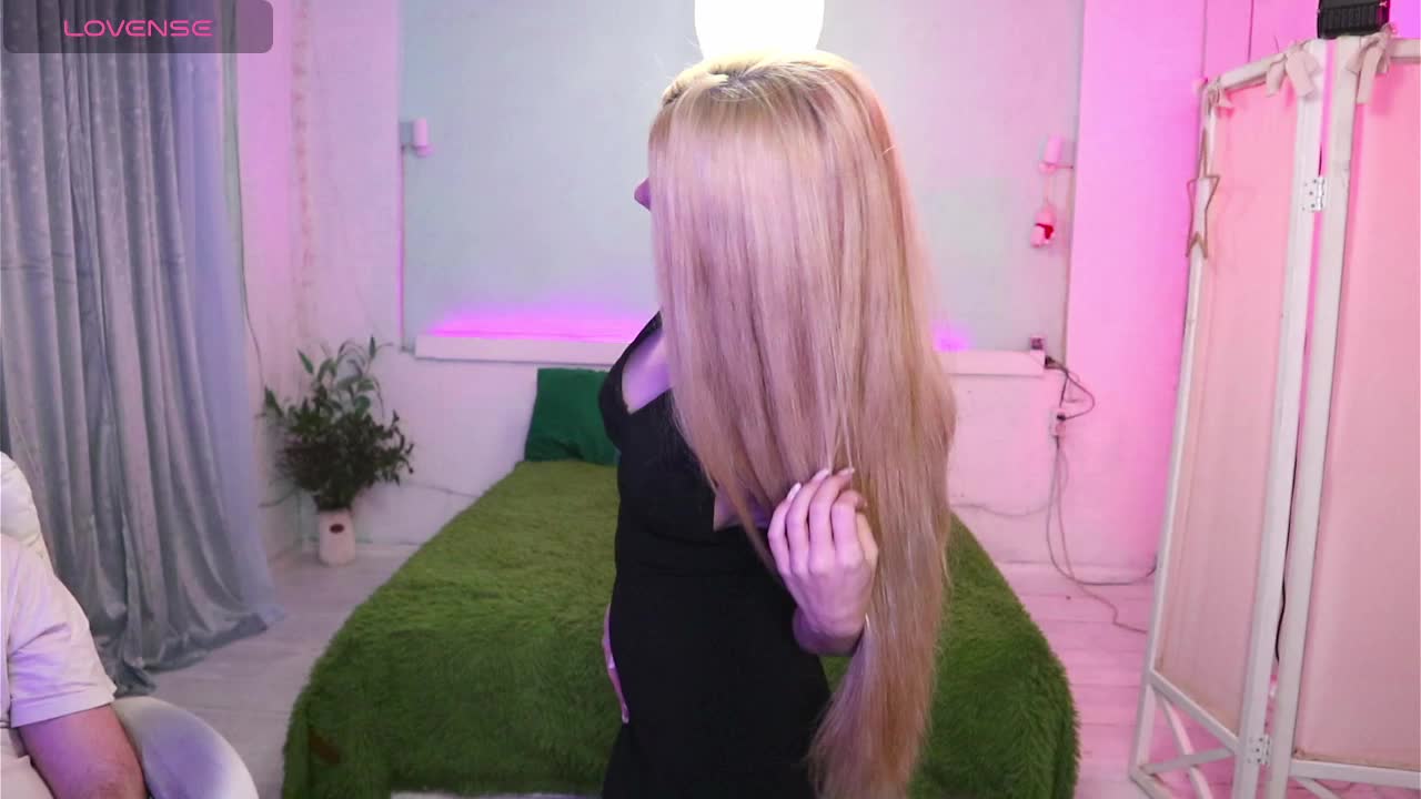 AlisaAleks Live Sex April 16, 2026