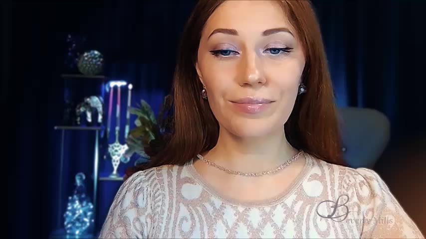 MissBeverlyMills Live Sex April 16, 2026