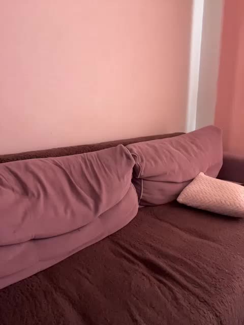 -Violetta- Live Sex April 16, 2026