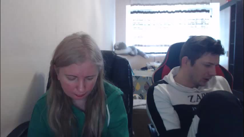 jenisandpeter Live Sex April 16, 2026