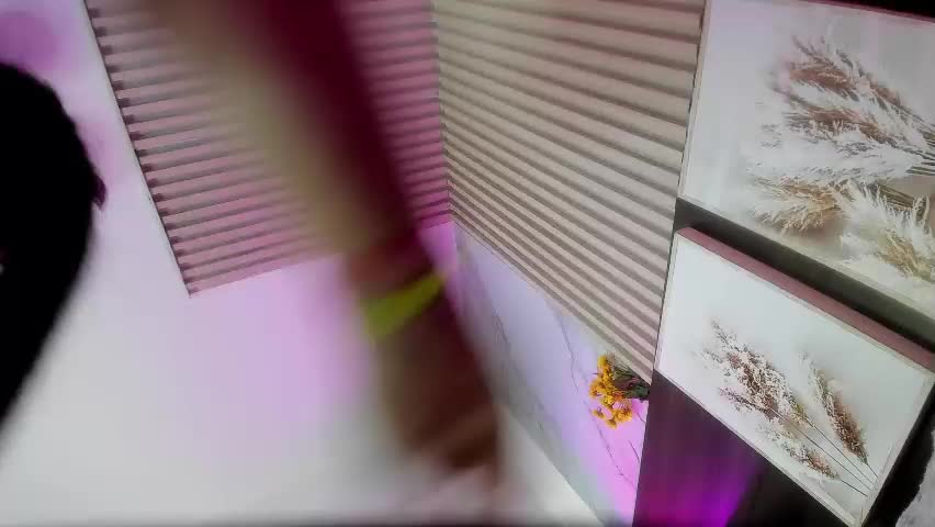 meredith_spencer Live Sex April 16, 2026