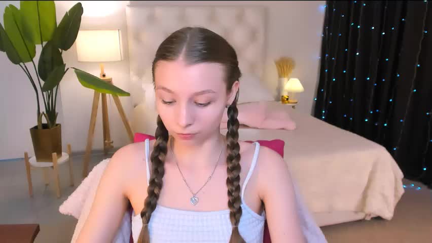 juliedaniel Live Sex April 16, 2026