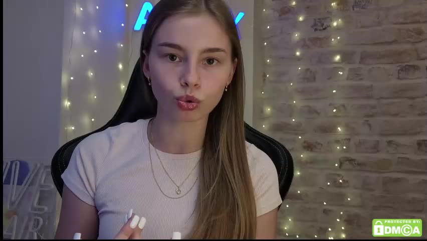 roxxxie_reid Live Sex April 16, 2026