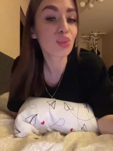 Polichkaaaa Live Sex April 16, 2026