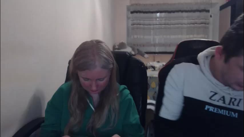 jenisandpeter Live Sex April 16, 2026
