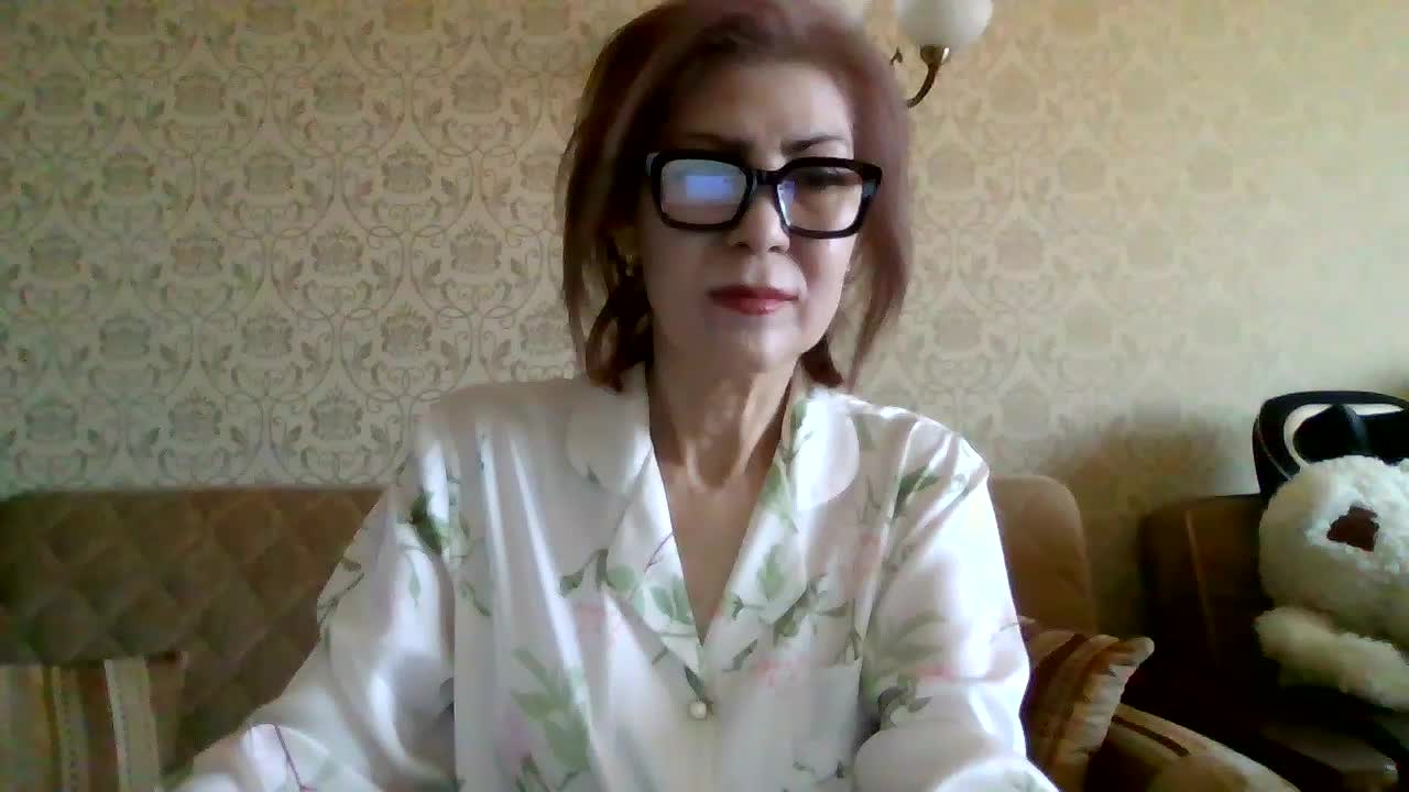 ElegantLady00 Live Sex April 16, 2026