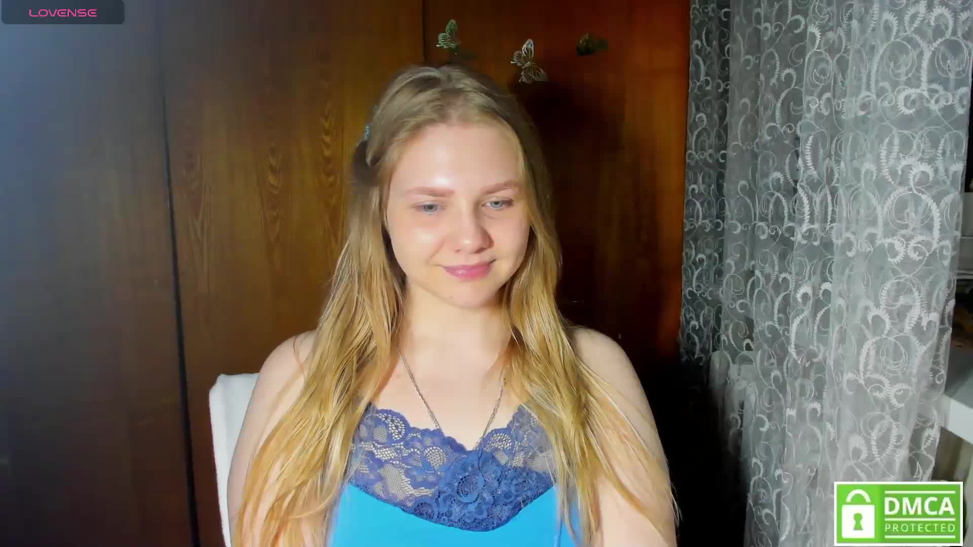 Emma-Frizea Live Sex April 16, 2026