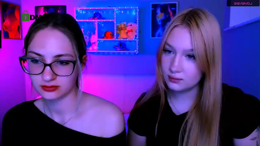 playful_sophie Live Sex April 16, 2026