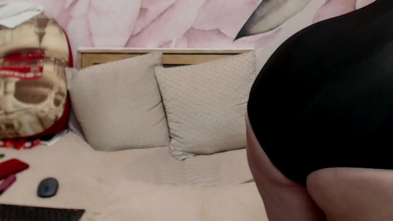 SweetyRina Live Sex April 16, 2026