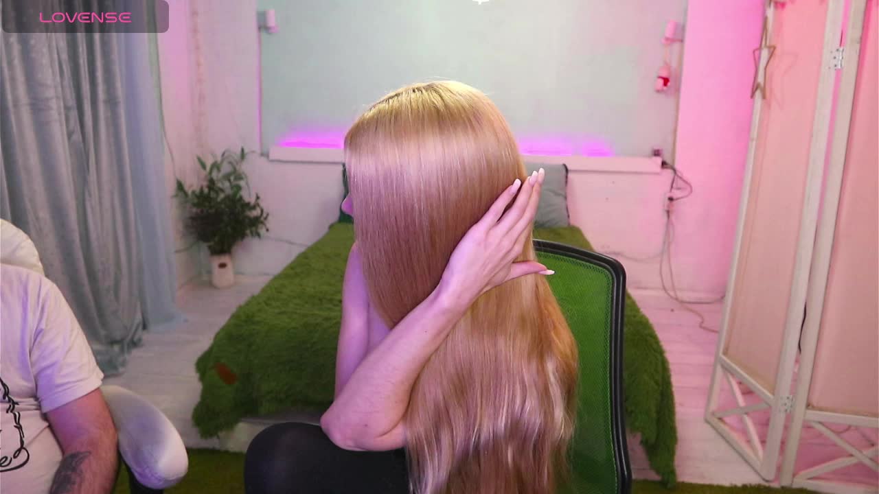 AlisaAleks Live Sex April 16, 2026