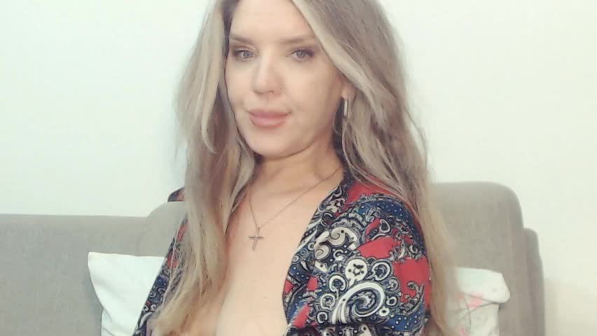 Drakulaura1 Live Sex April 16, 2026