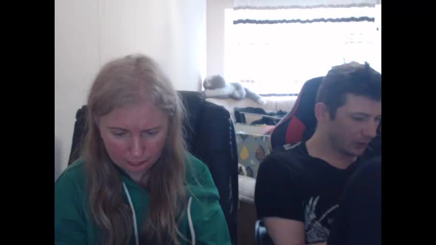 jenisandpeter Live Sex April 16, 2026
