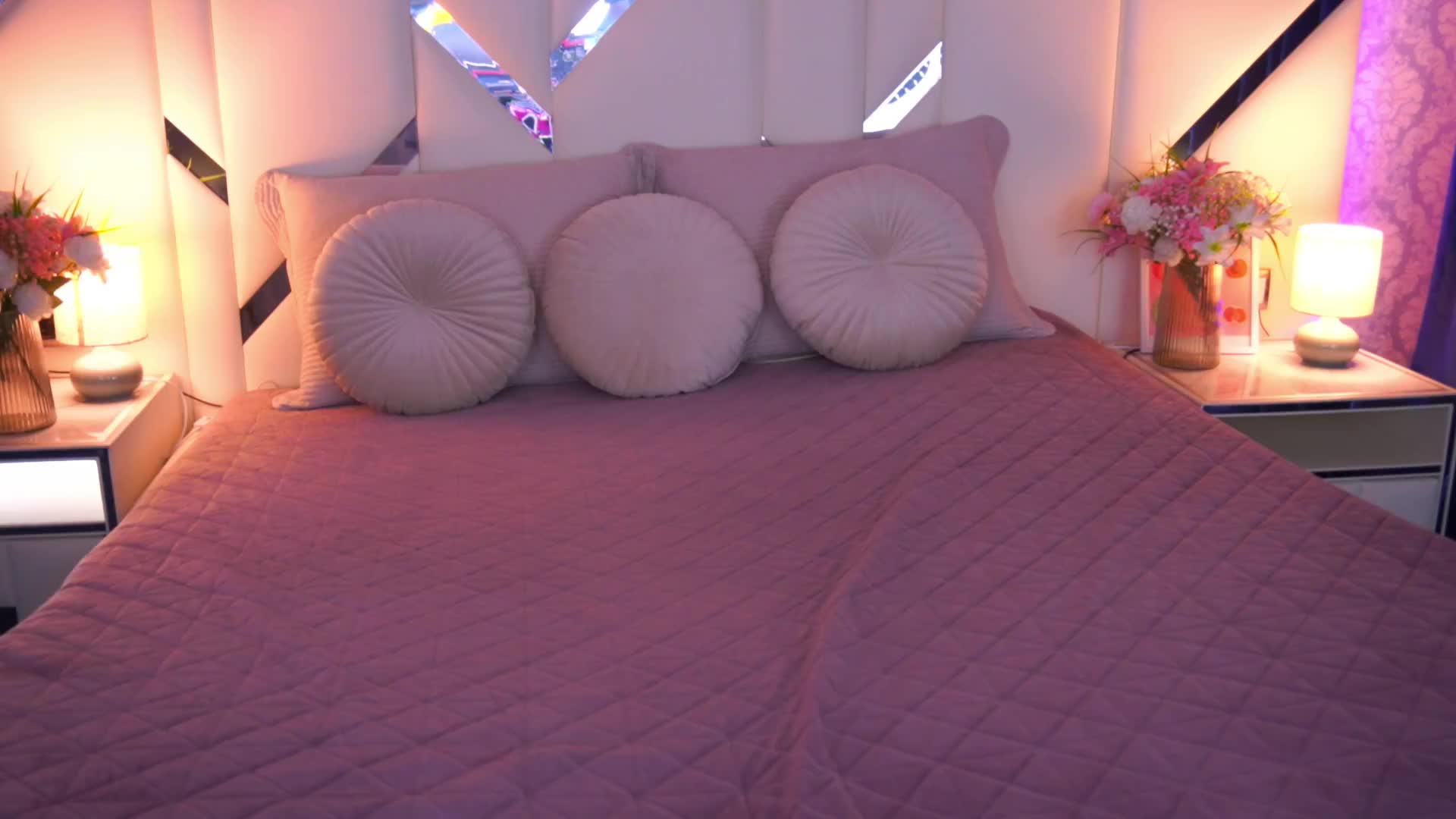 CuteeFoxy Live Sex April 17, 2026