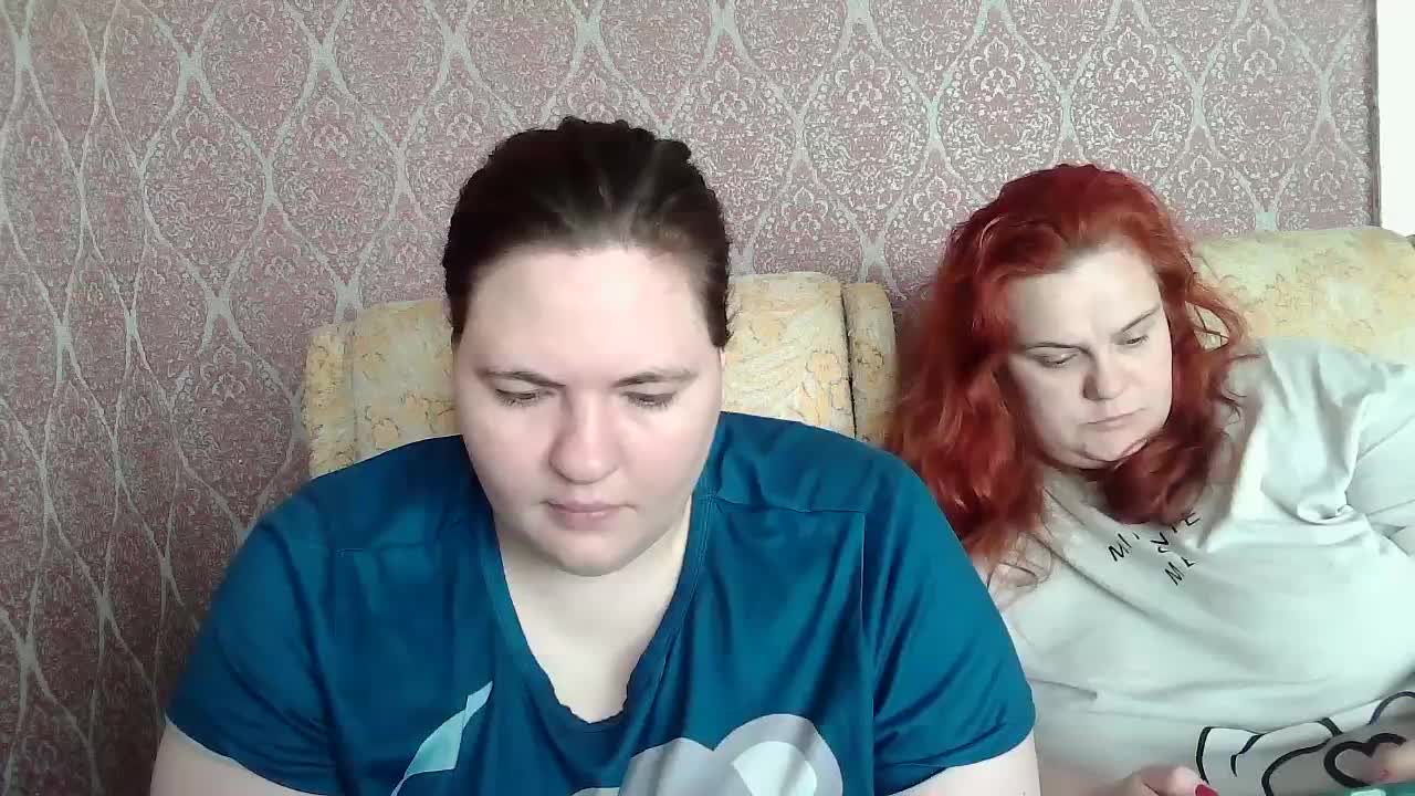 HollyXEva Live Sex April 17, 2026