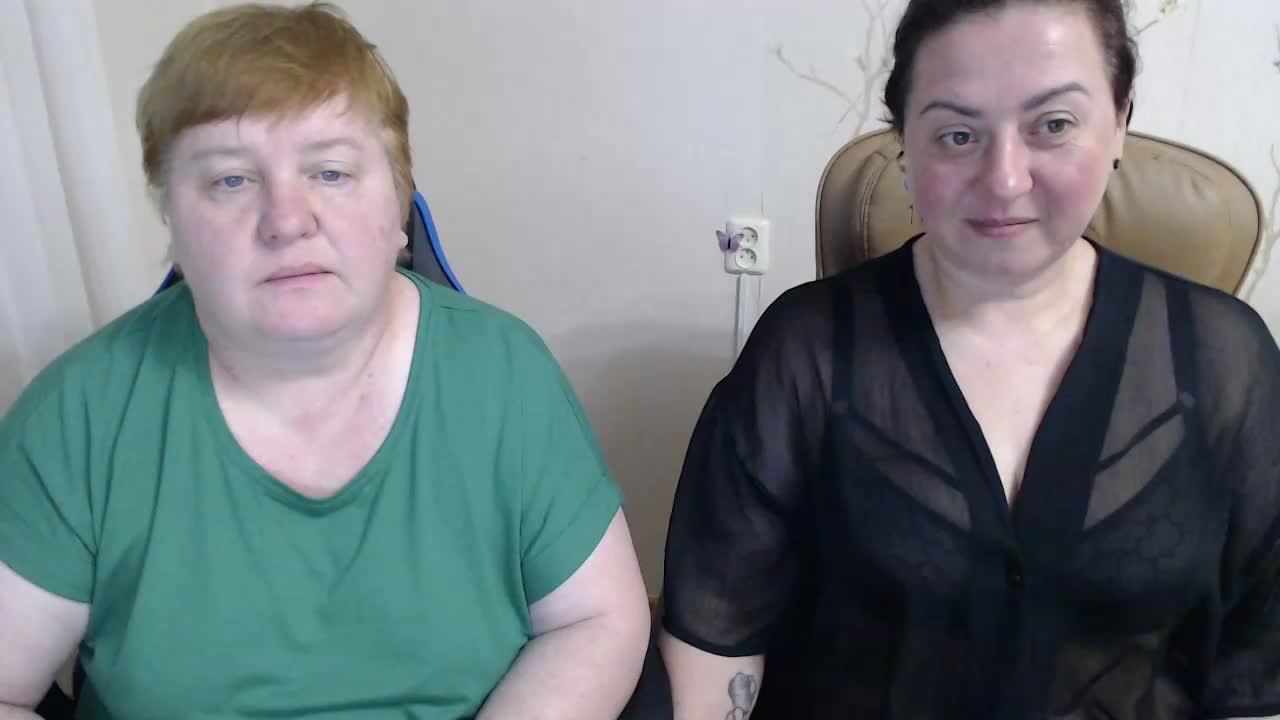 XMollyJaneEX Live Sex April 17, 2026